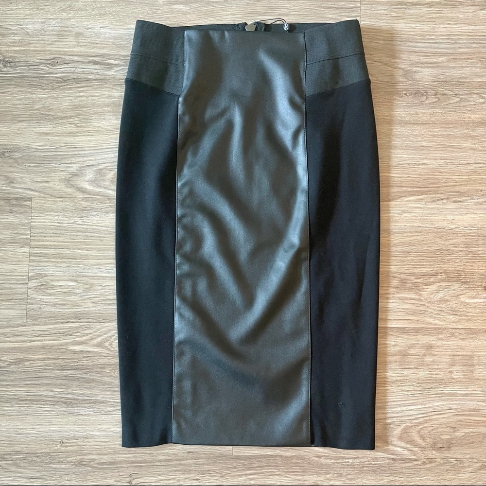 🆕 Vertigo Black Skirt